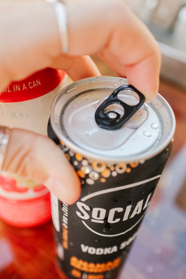 Alcohol Pickup + Delivery Alcohol Pickup + Delivery